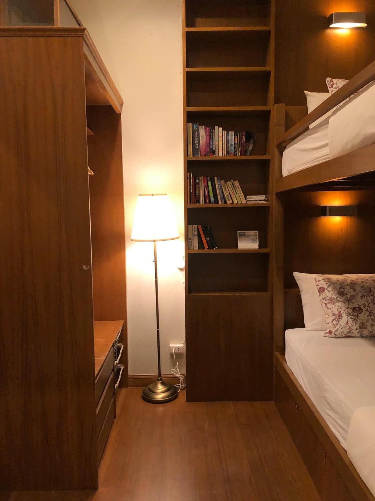 Suneta Khaosan Hostel Bangkok